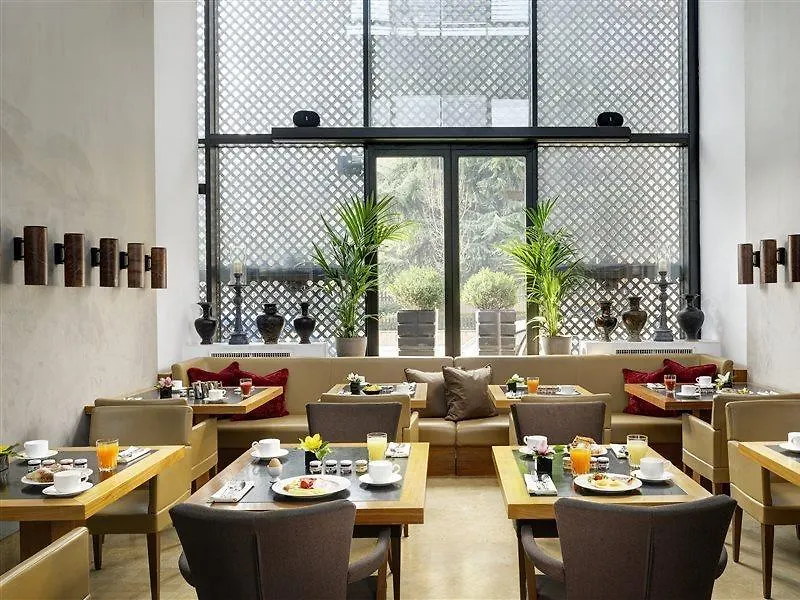 Milan Suite Hotel 4*,  Italia