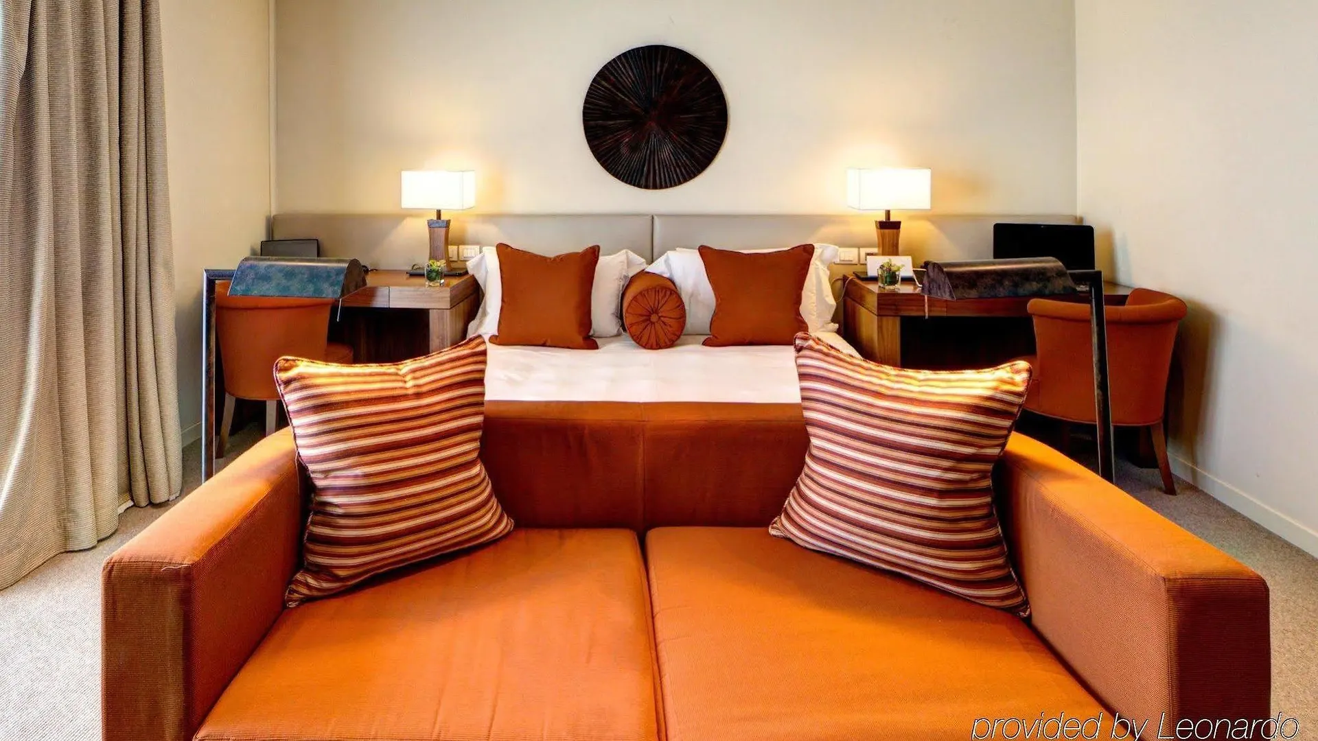 Milan Suite Hotel 4*,
