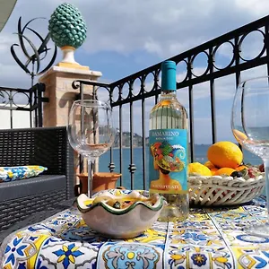 Nesea Naxos - Sicilian Włochy