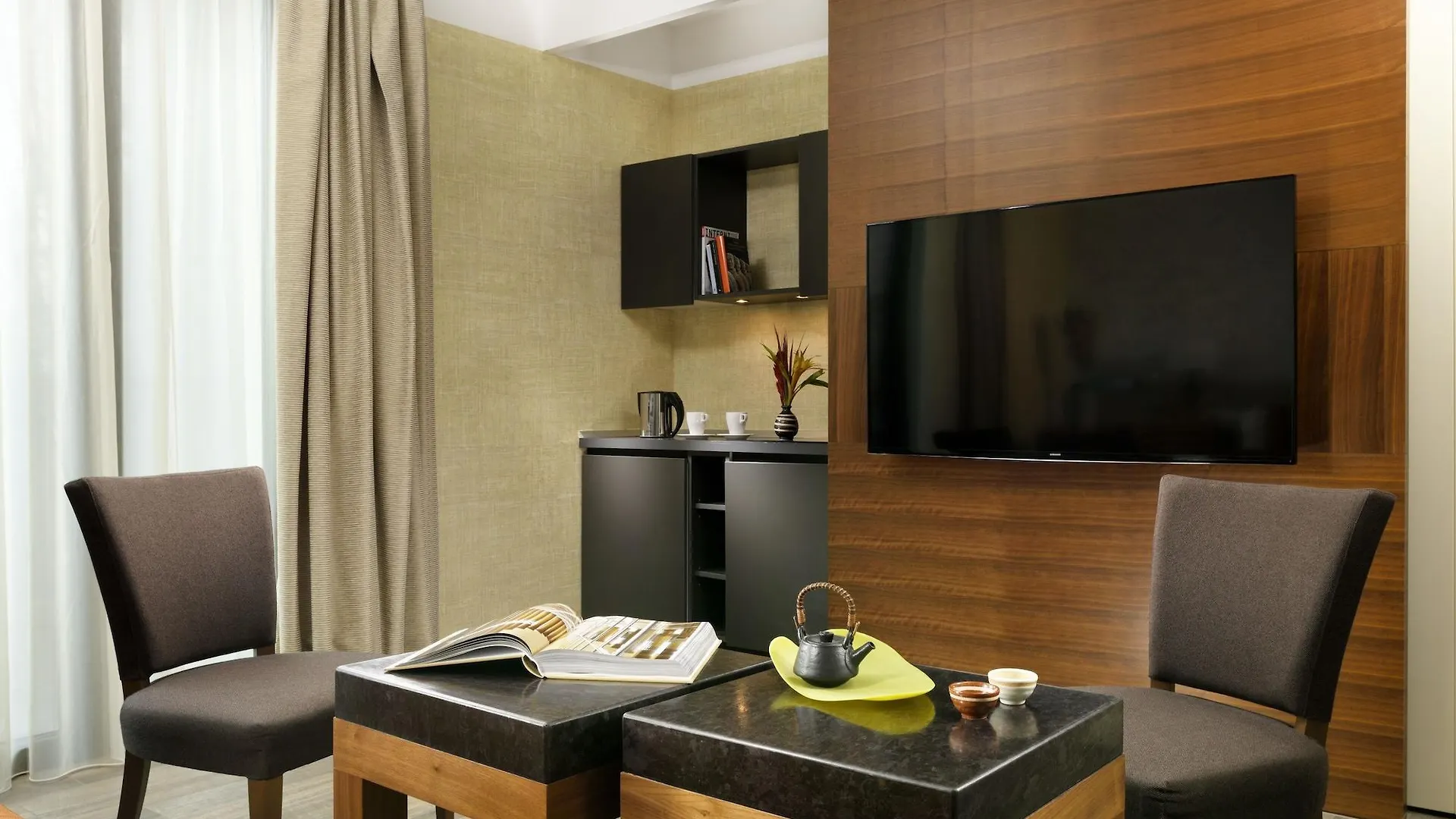 Milan Suite Hotel