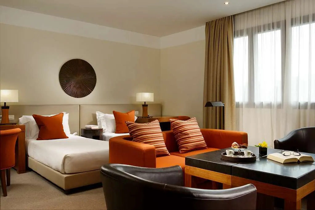 Milan Suite Hotel Италия